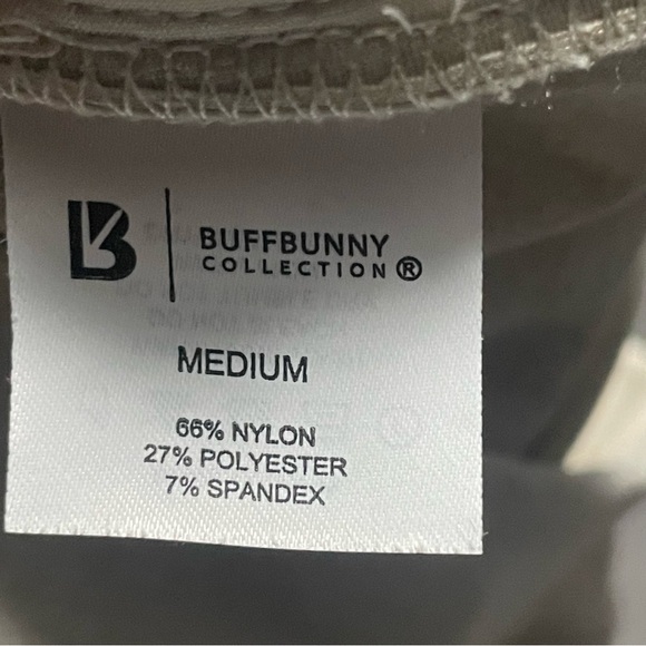 Buffbunny high rise track pants size medium in bone - Picture 6 of 8